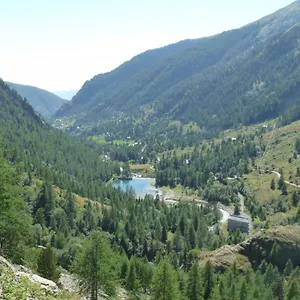 Chez Sandrine Et Olivier , Belvédère France